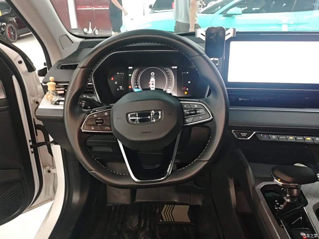 Geely Preface, 2023 11