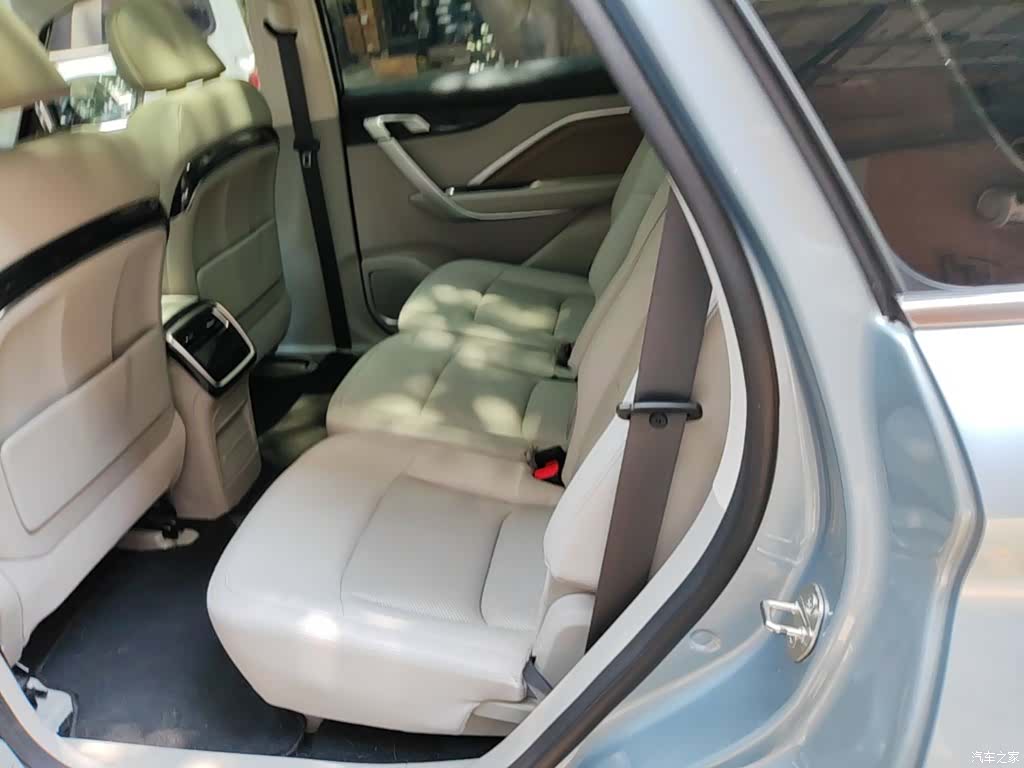Geely Jiaji, 2020 17