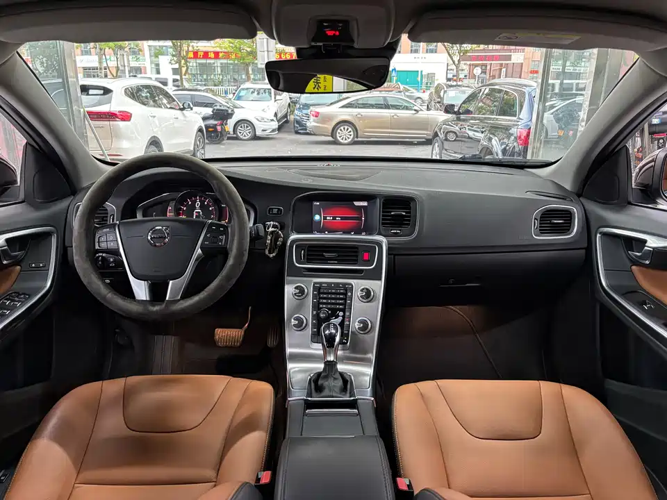 Volvo S60