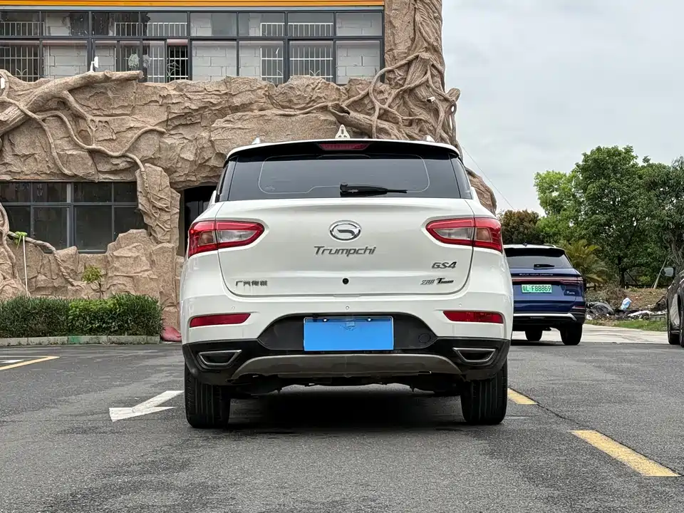 Trumpchi Trumpchi GS4