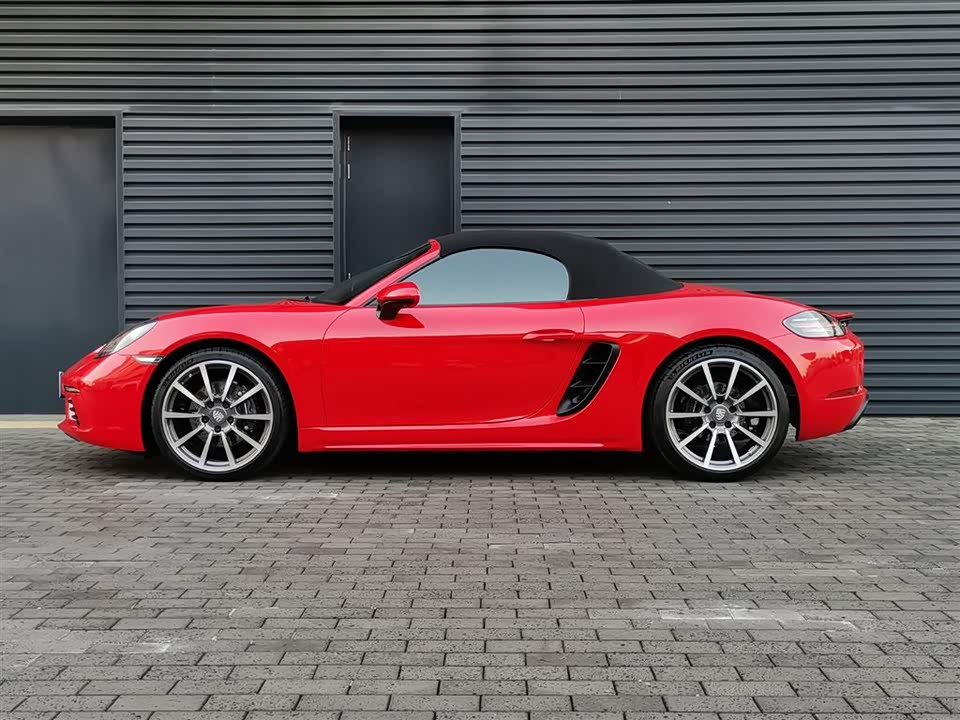 Porsche 718