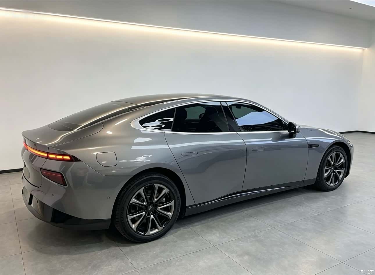 Xpeng P7, 2021 11