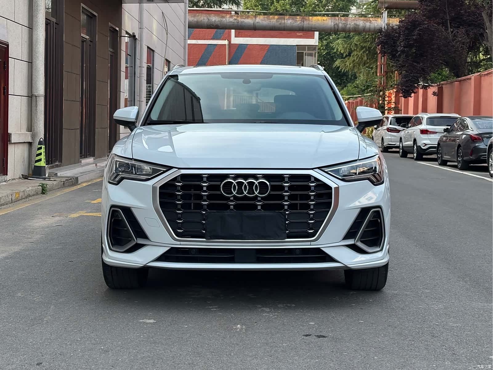 Audi Q3, 2022 2