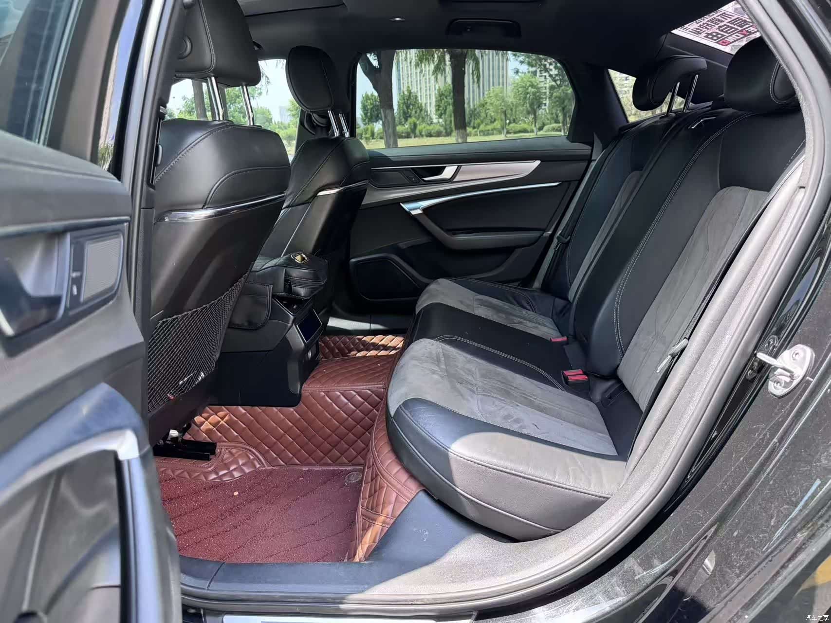 Audi A6L, 2021 все фото