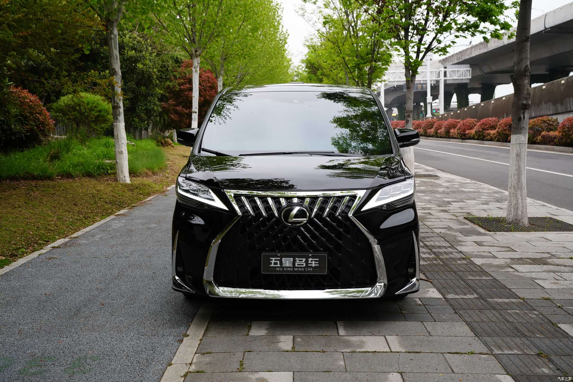 Toyota Vellfire, 2023 2