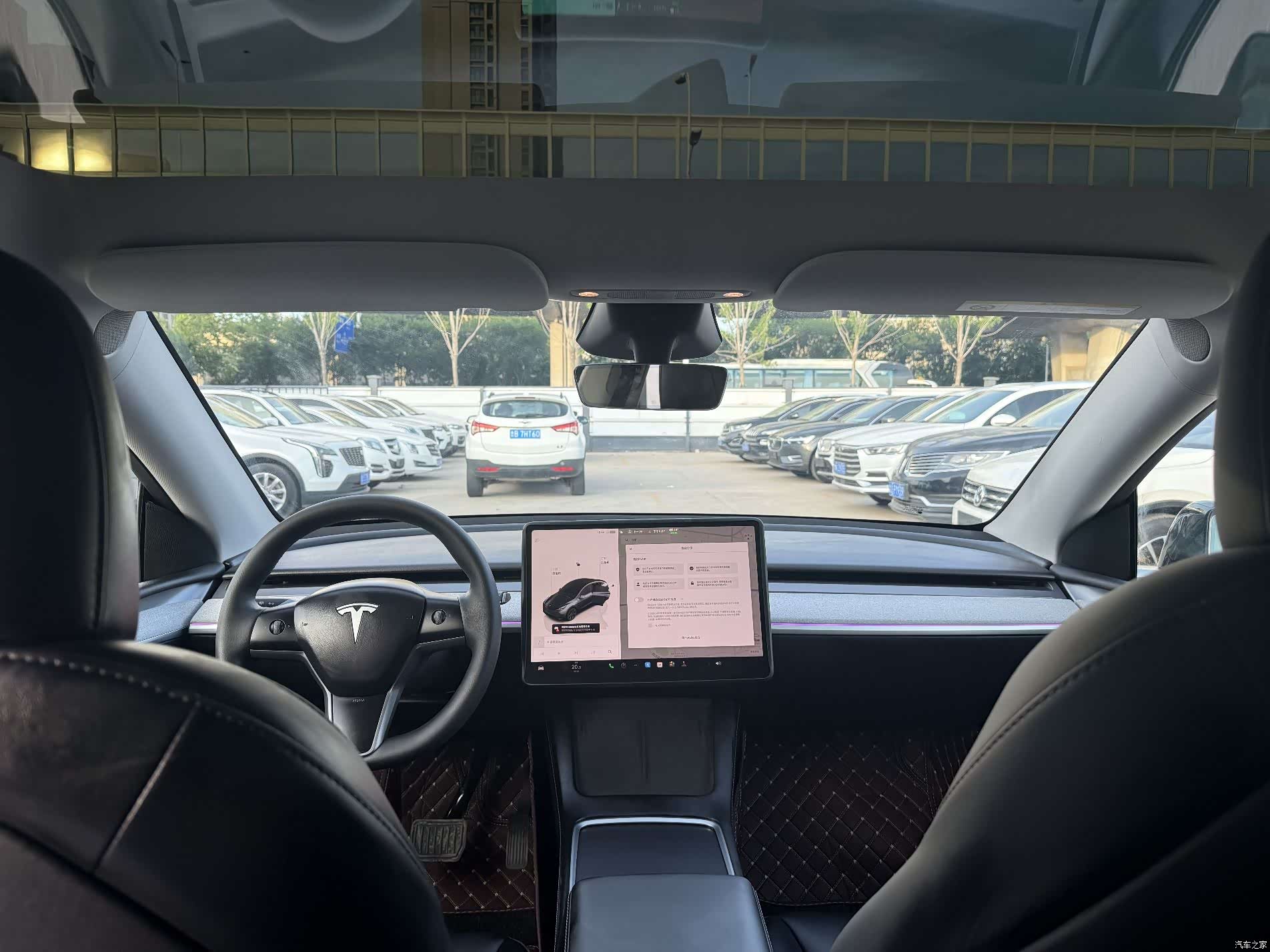 Tesla Model Y, 2024 8