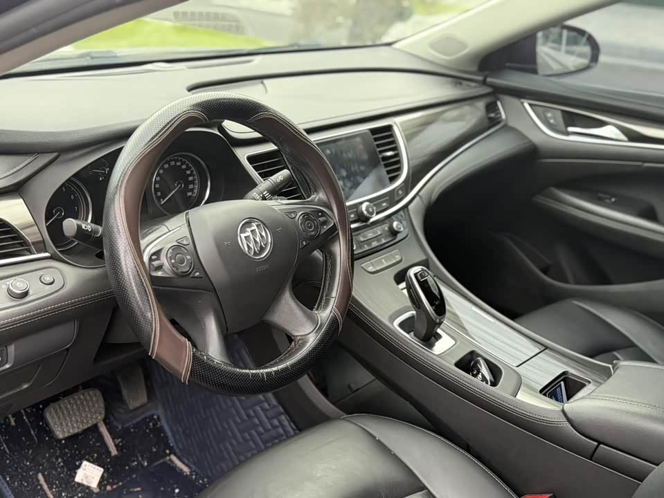 Buick Lacrosse