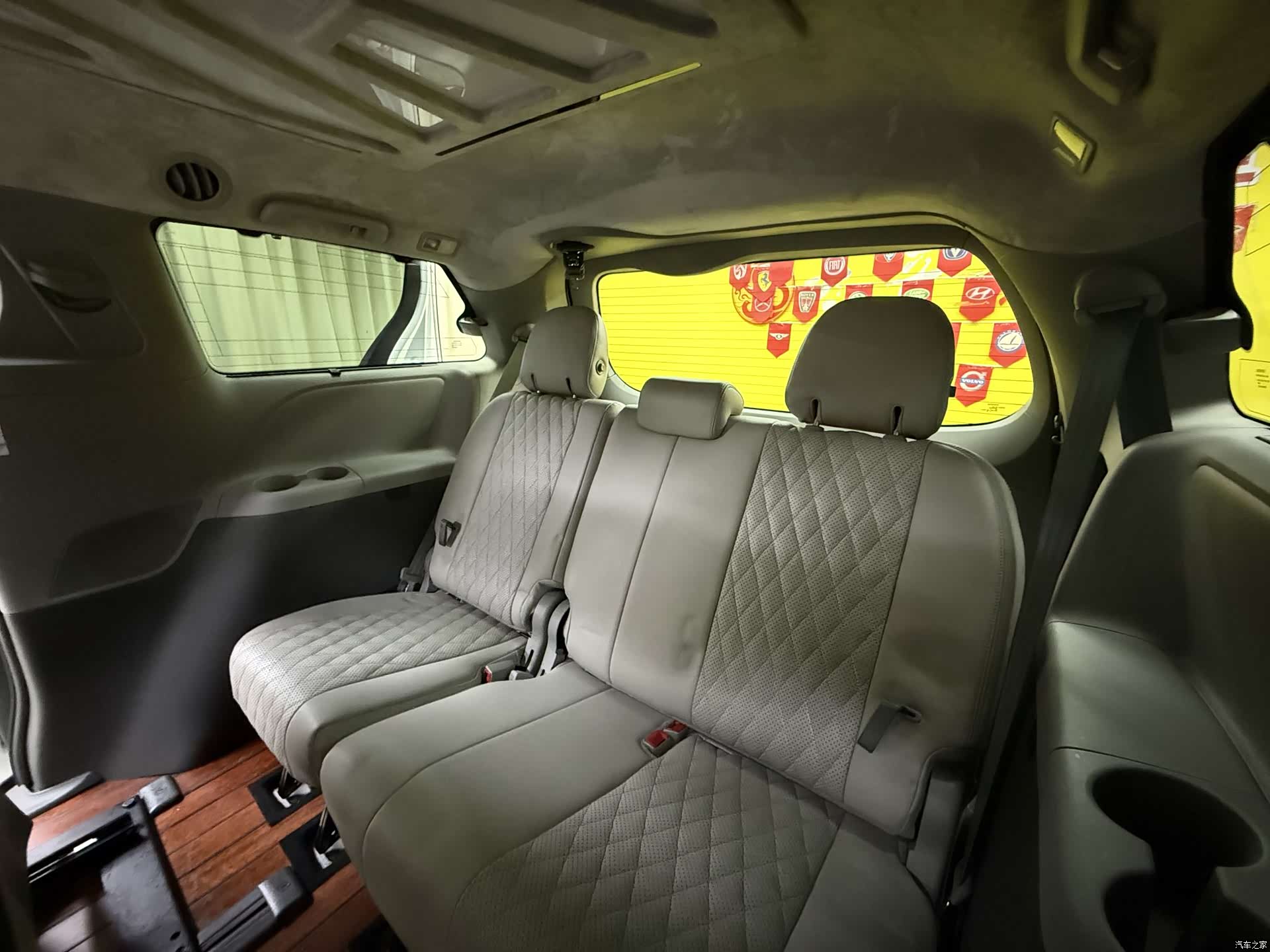 Toyota Sienna, 2015 21