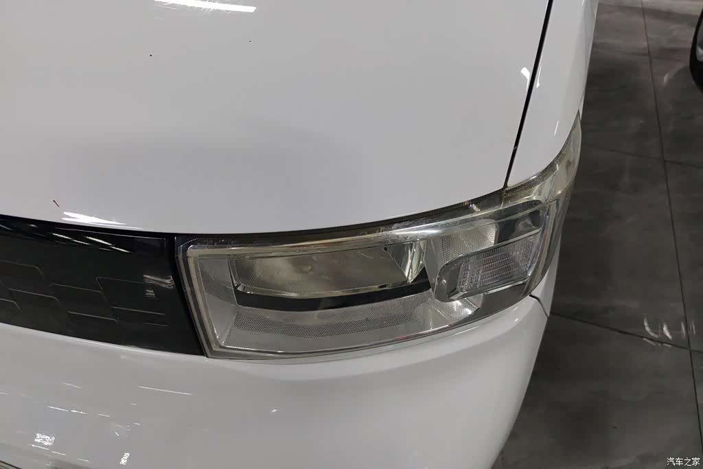Wuling MINIEV, 2020 все фото