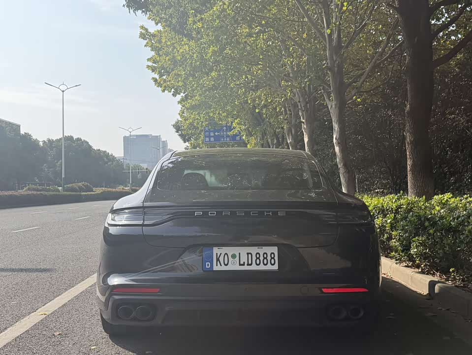 Porsche Panamera