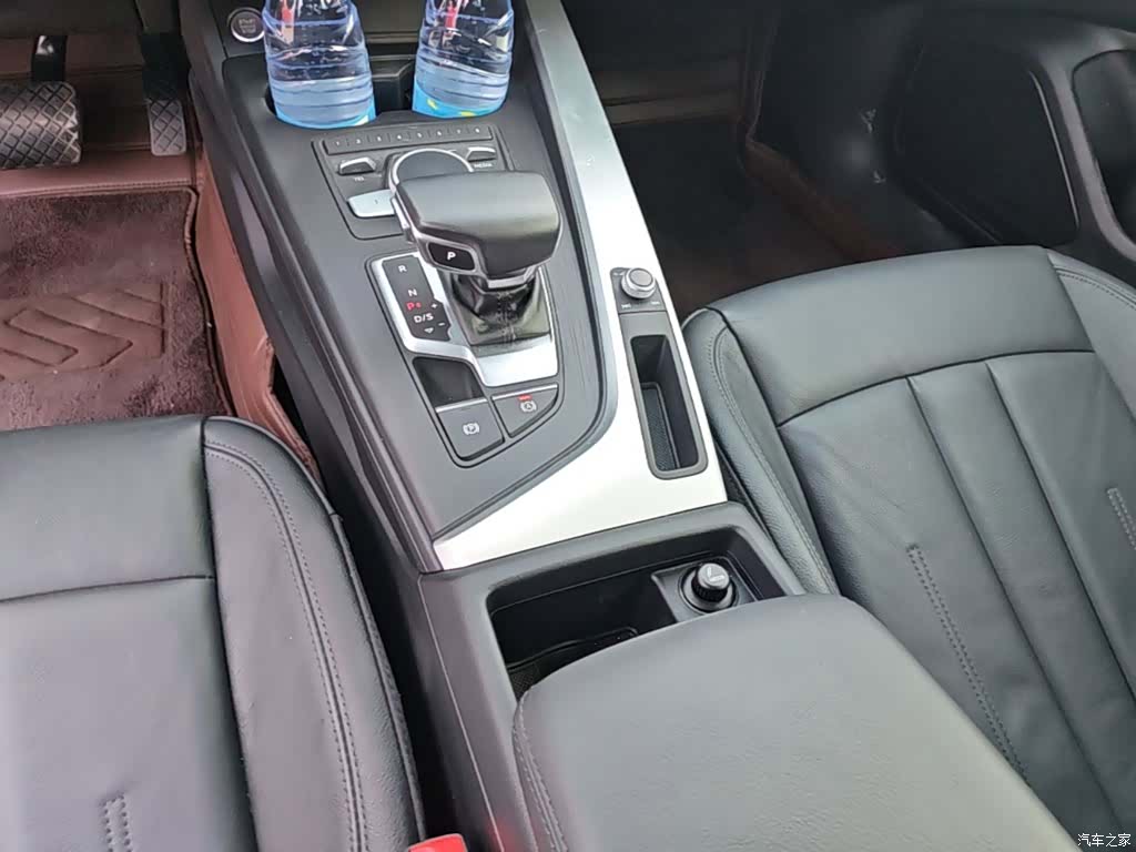 Audi A4L, 2018 14