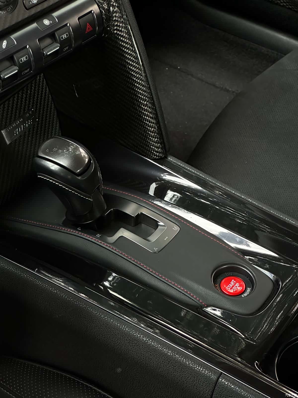 Nissan GT-R, 2013 7