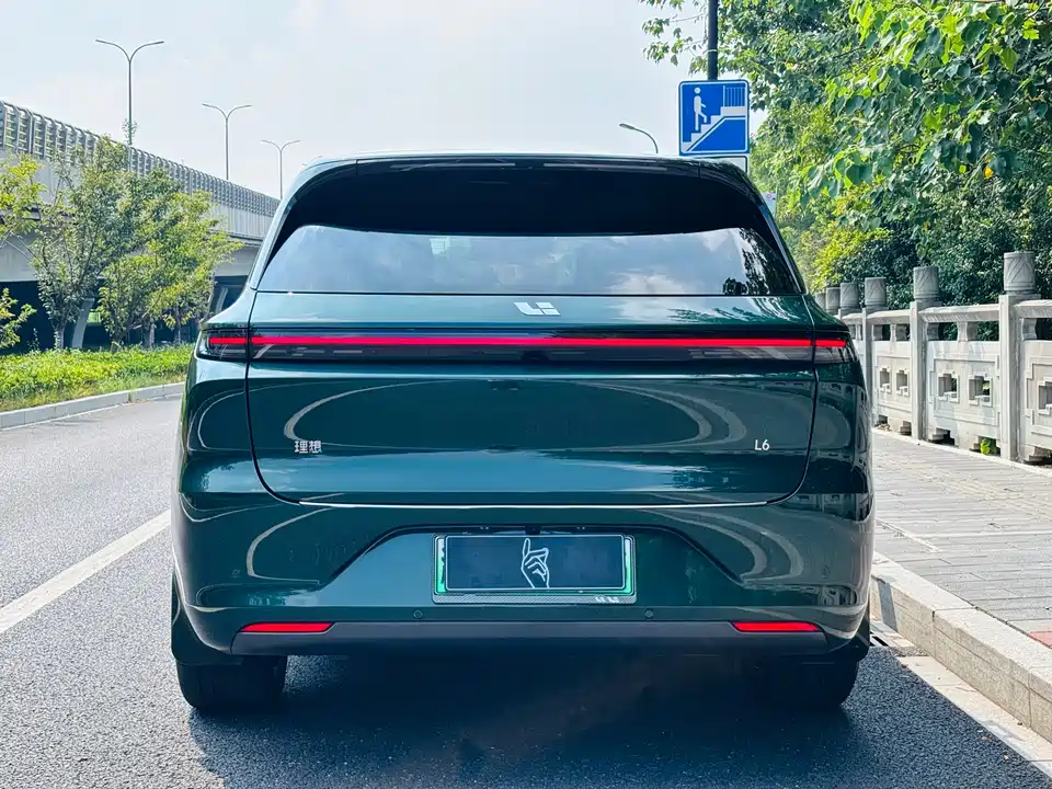 Li Auto Ideal L6