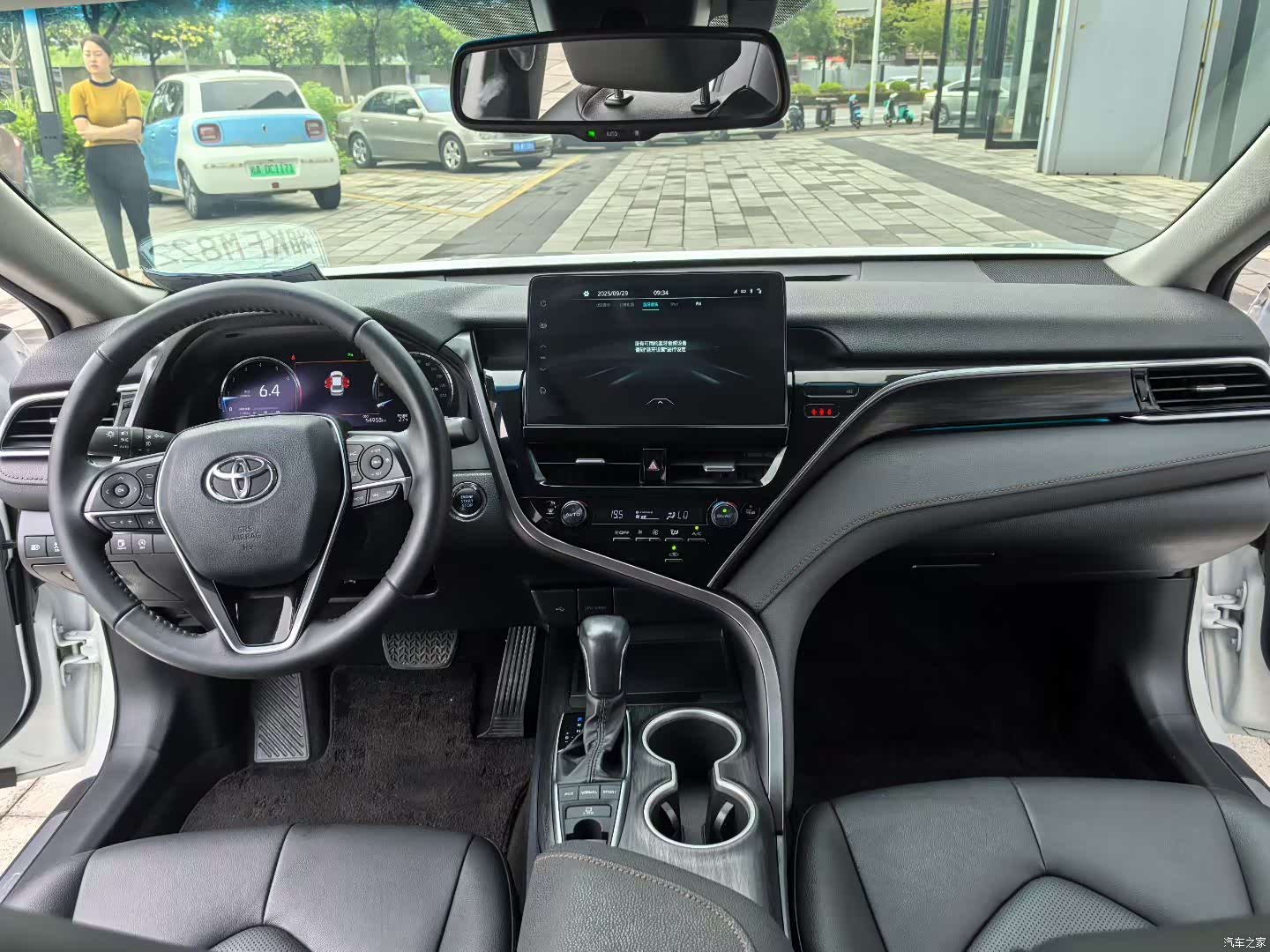 Toyota Camry, 2022 9