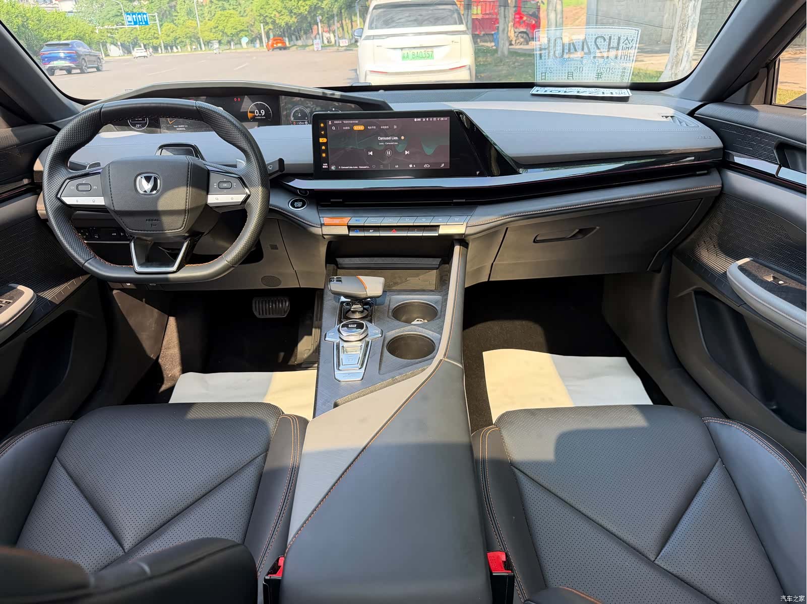 Changan UNI-V, 2022 8