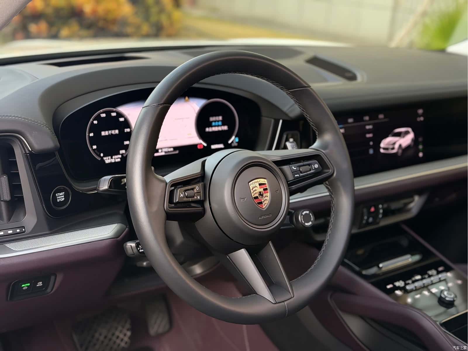 Porsche Cayenne, 2024 12