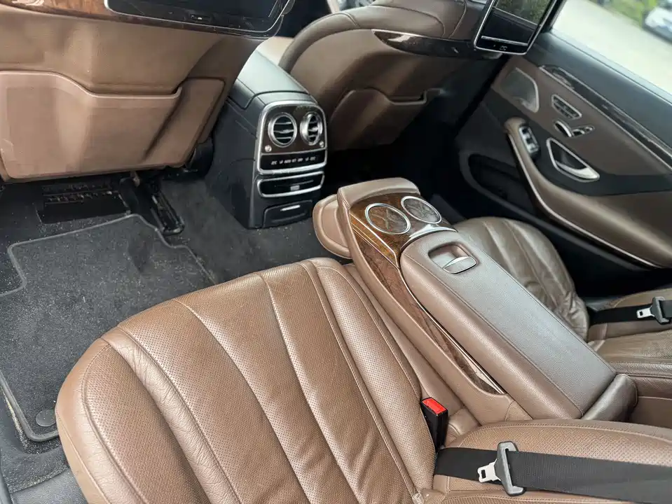 Mercedes-Benz S-class Mercedes-Benz S-class