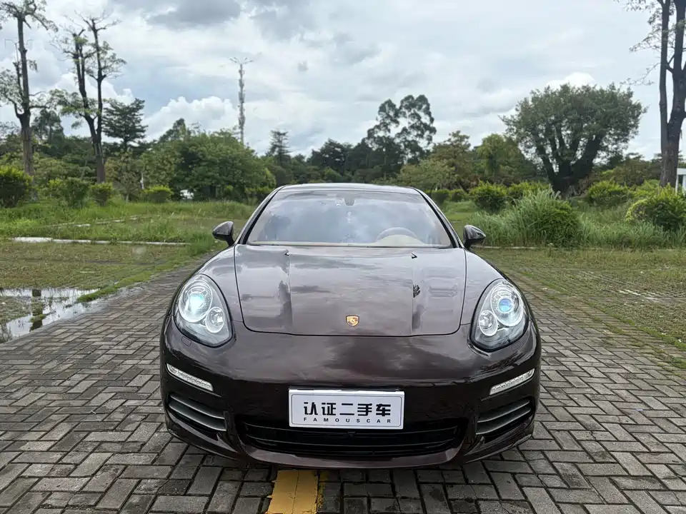 Porsche Panamera