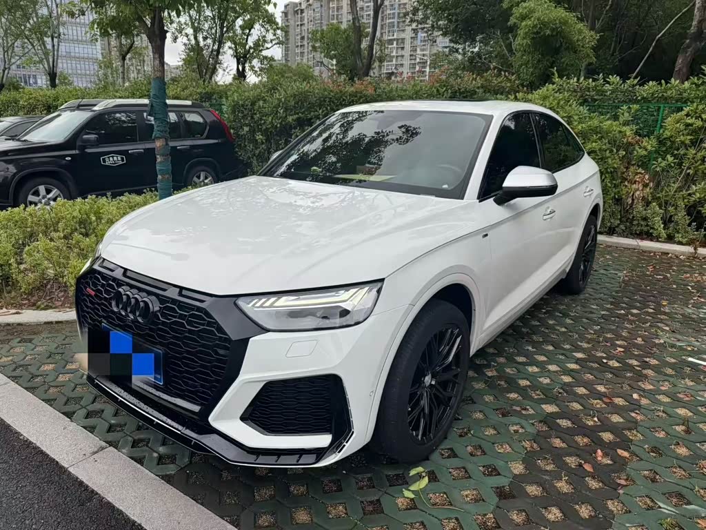 Audi Q5L Sportback