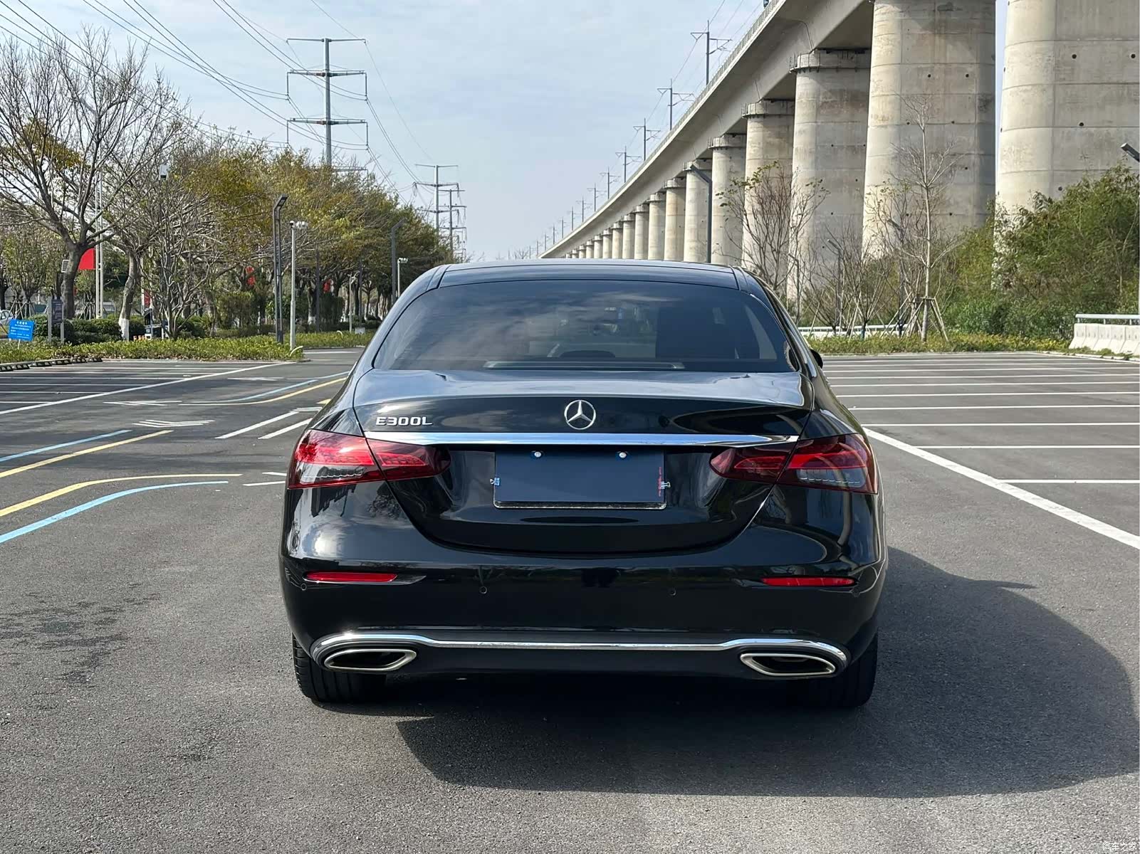 Mercedes-Benz E-Class, 2023 8