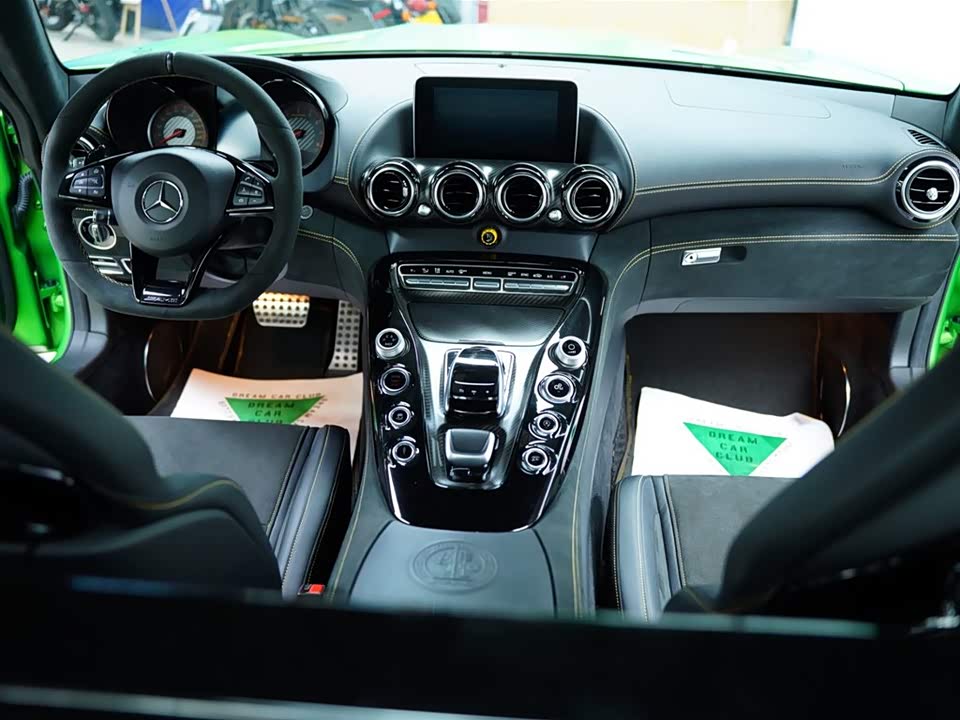 Mercedes-Benz AMG GT