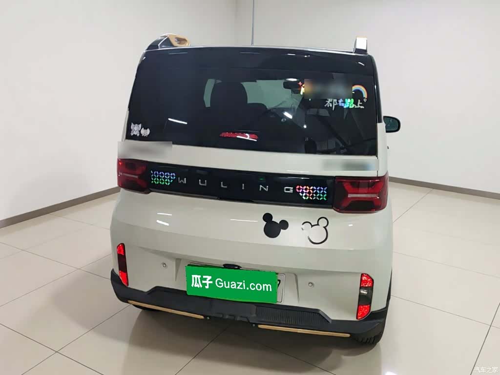 Wuling MINIEV, 2023 все фото