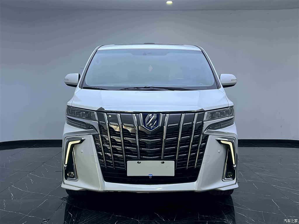 Toyota Alphard, 2011 2