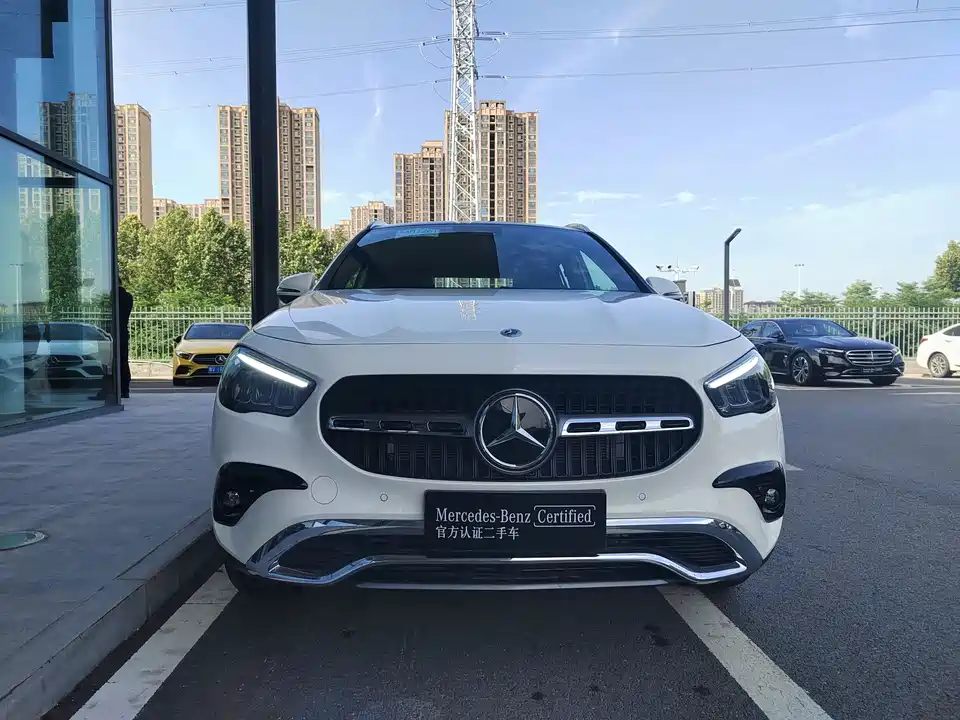 Mercedes-Benz GLA