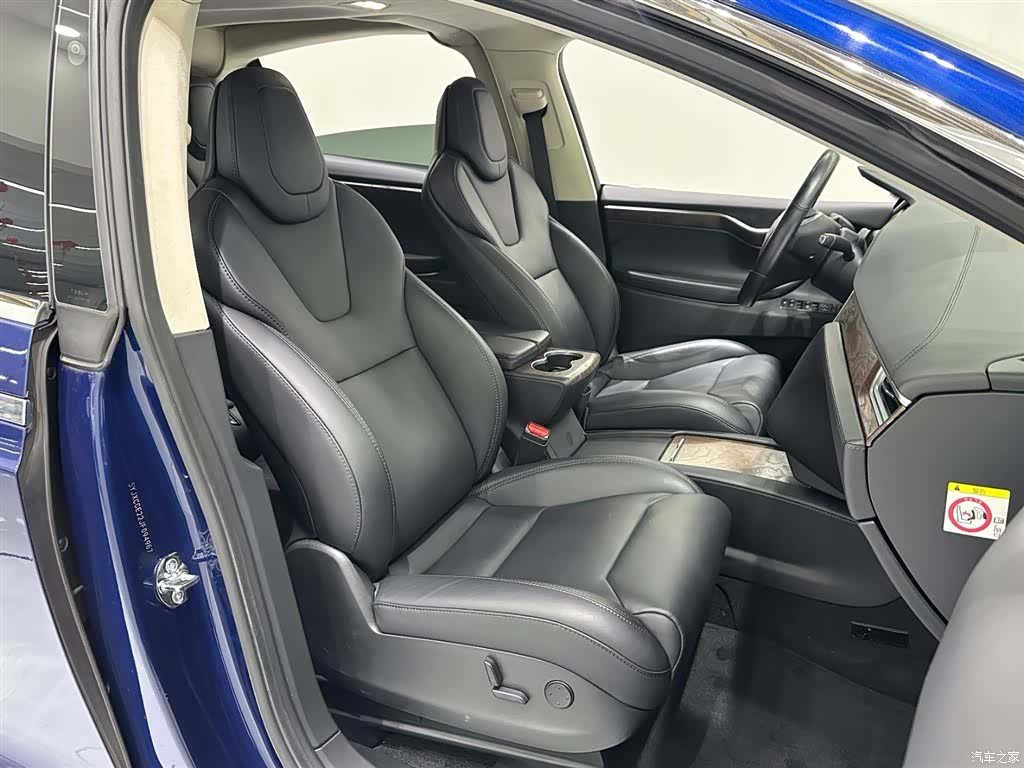 Tesla Model X, 2018 11