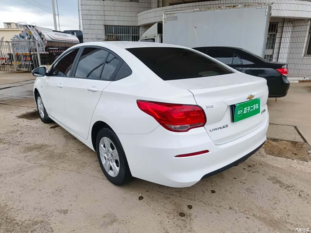 Chevrolet 320, 2018 все фото