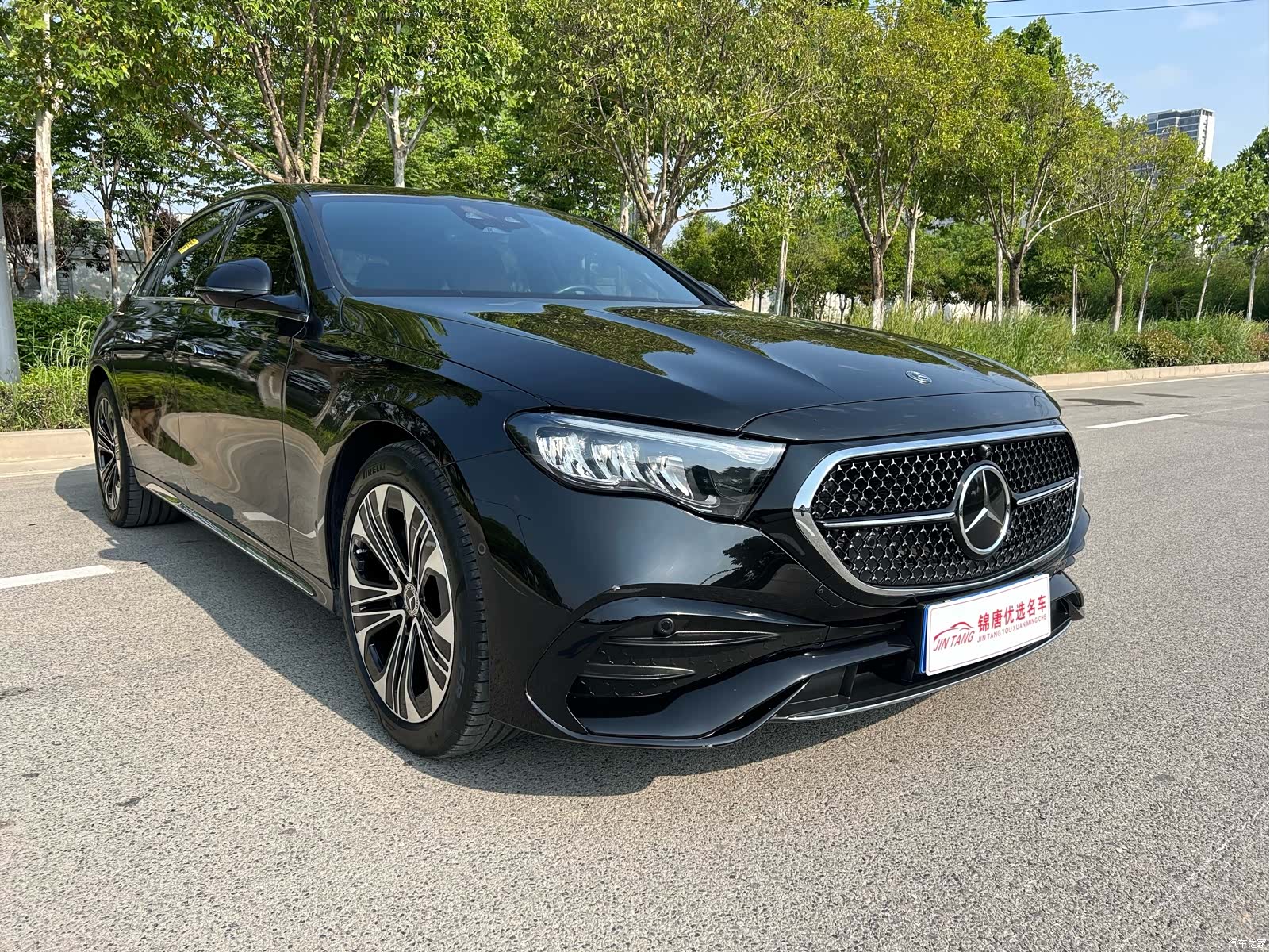 Mercedes-Benz E-Class, 2024 1