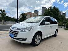 7 MPV 2015 2.0T 