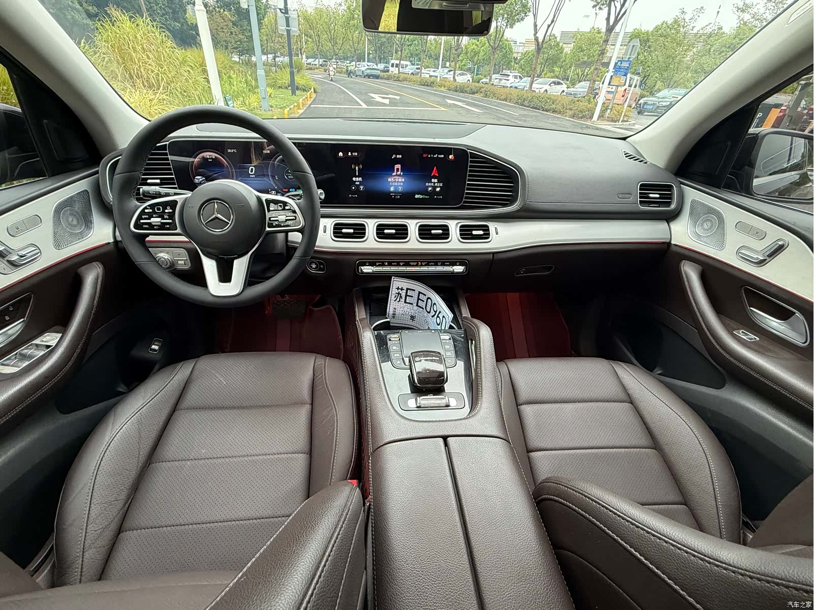 Mercedes-Benz GLE, 2020 11