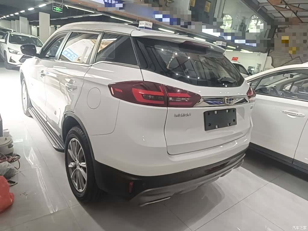 Geely Boyue, 2018 все фото