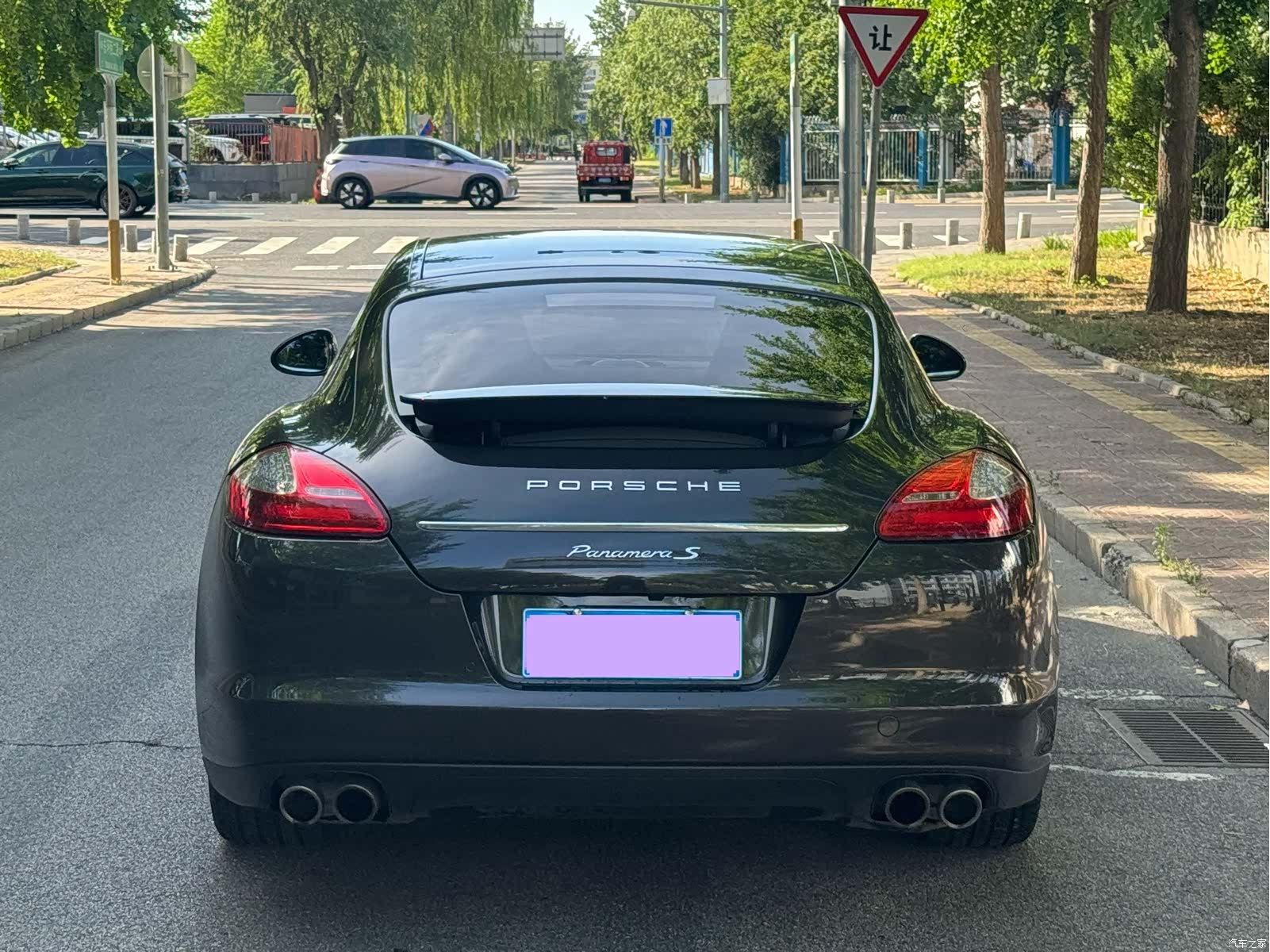 Porsche Panamera, 2011 все фото