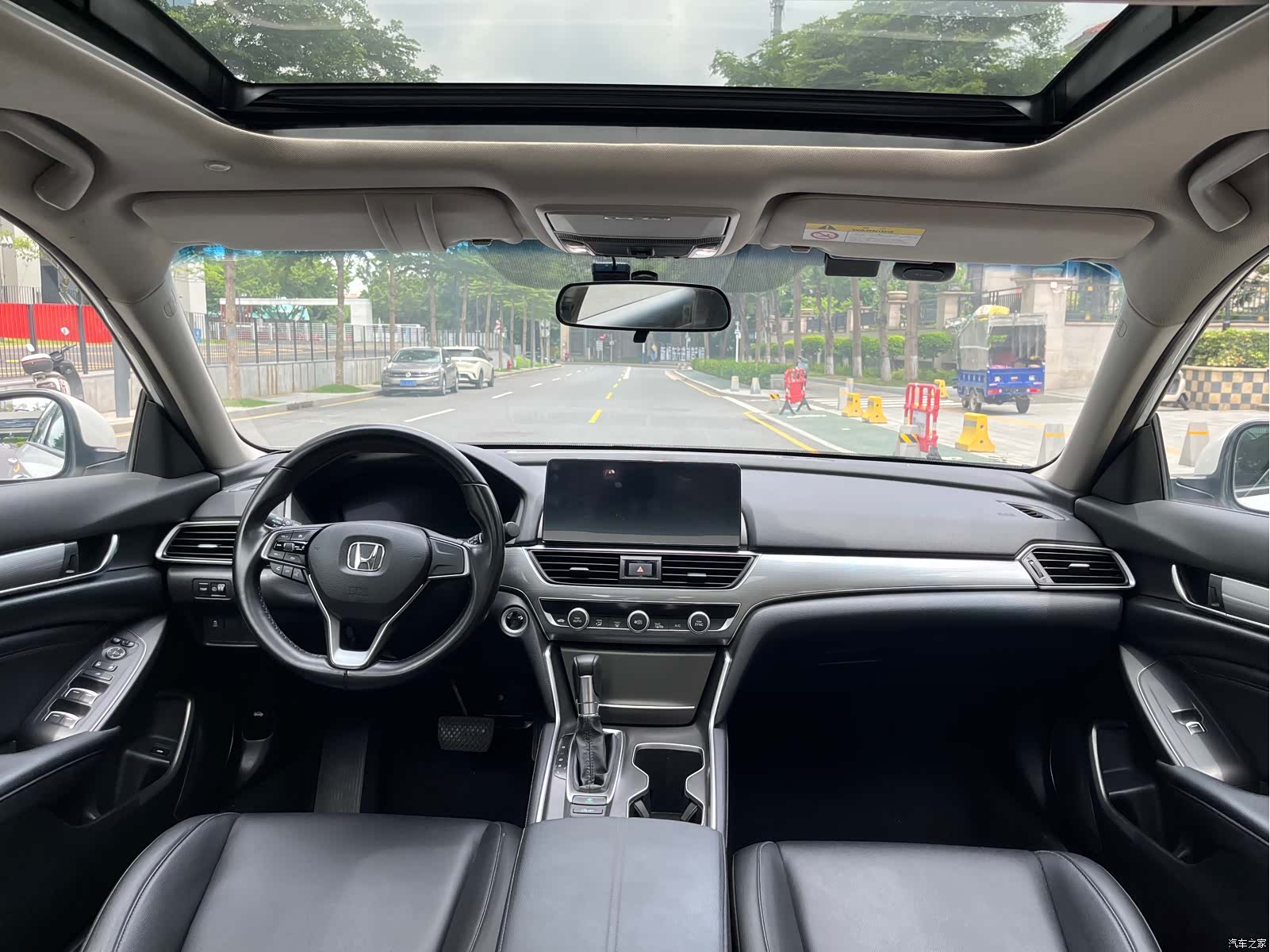 Honda Accord, 2022 15