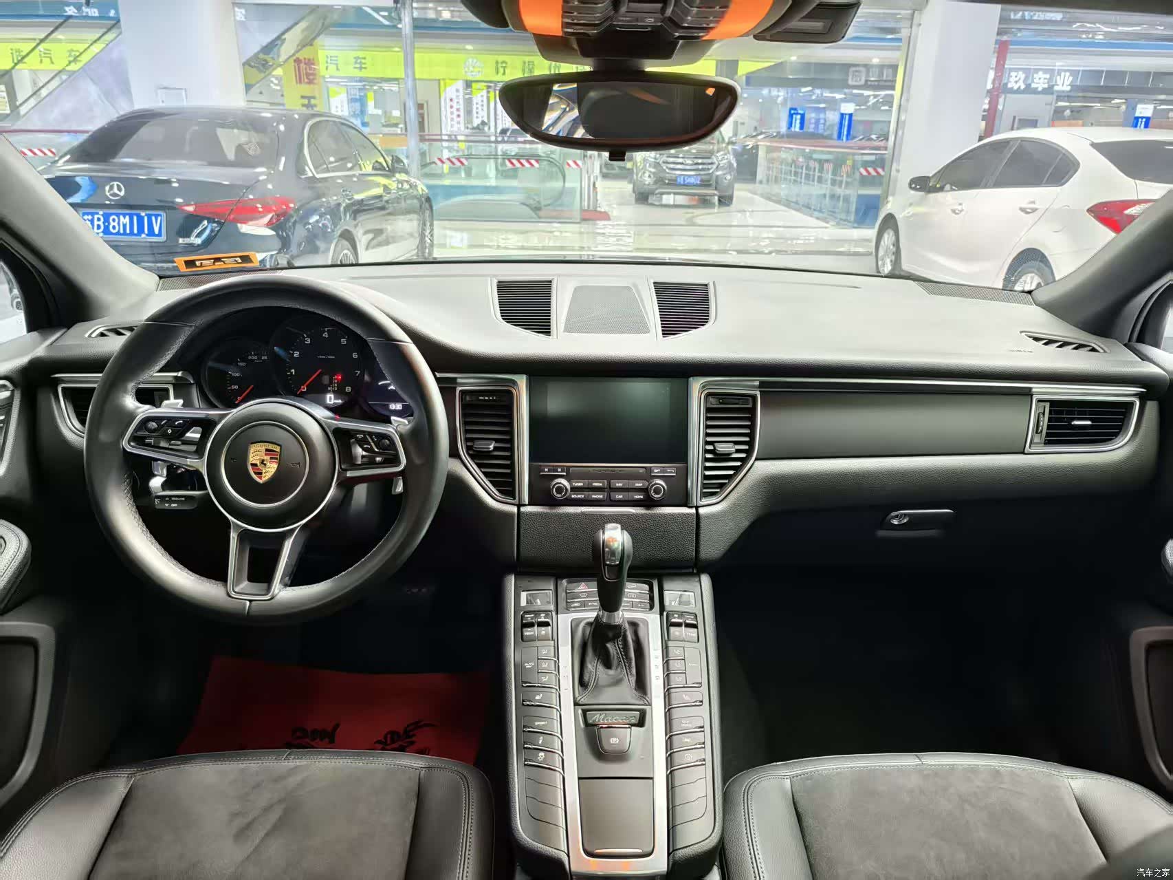 Porsche Macan, 2018 8