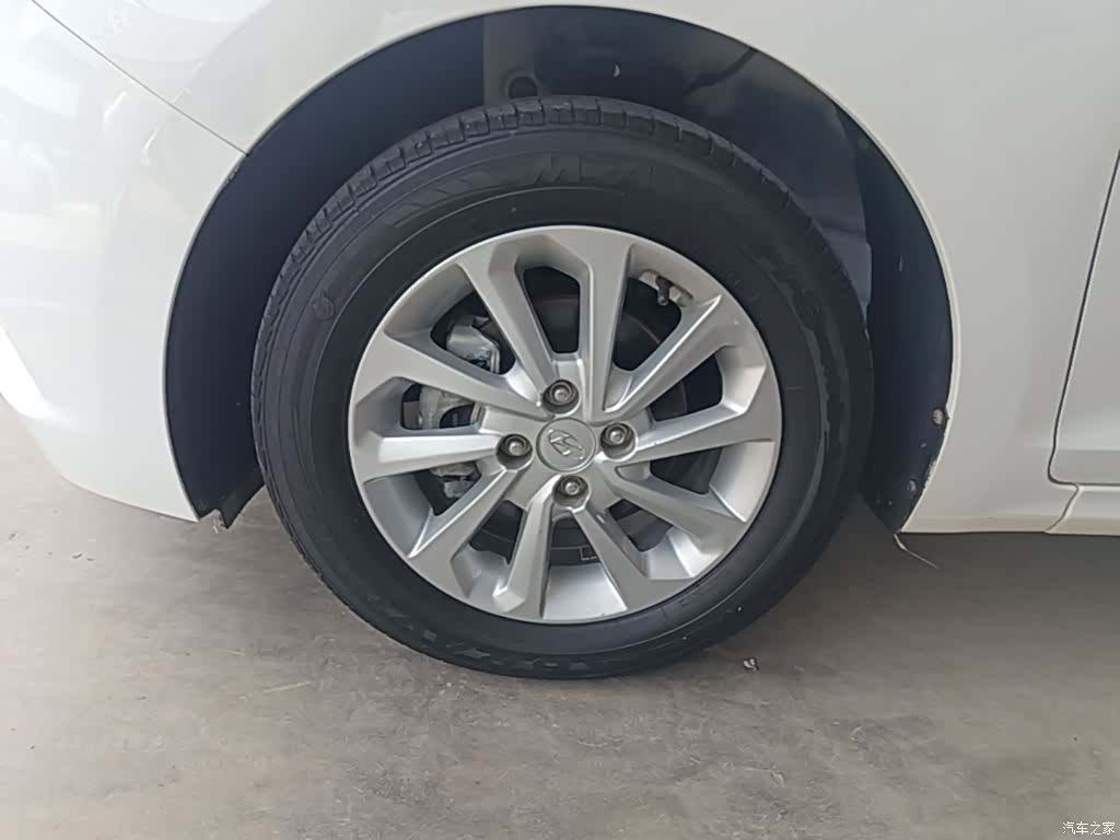 Hyundai GLS, 2018 25
