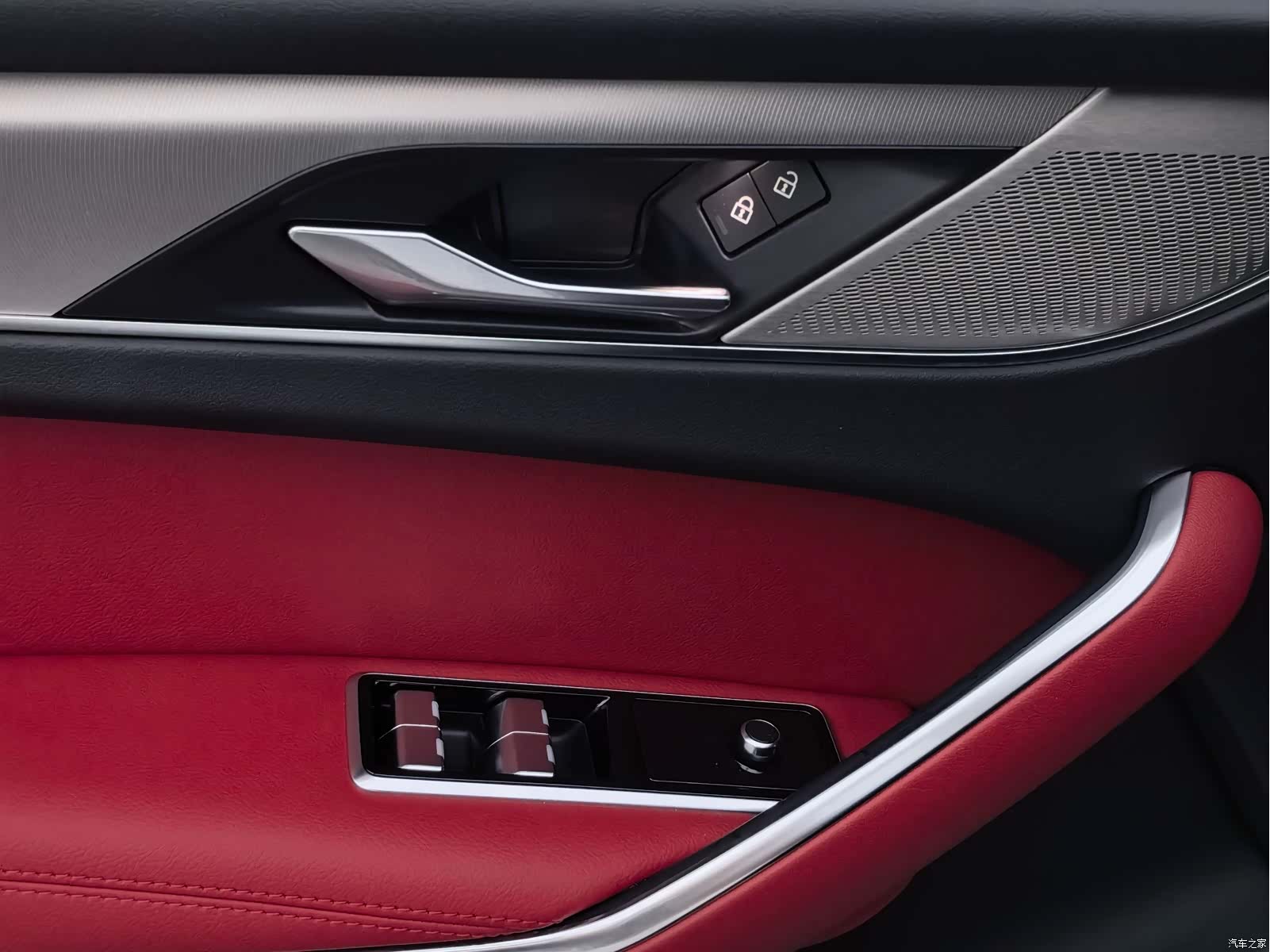 Jaguar F-PACE, 2021 28