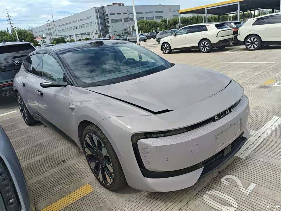 Audi TT, 2026 1