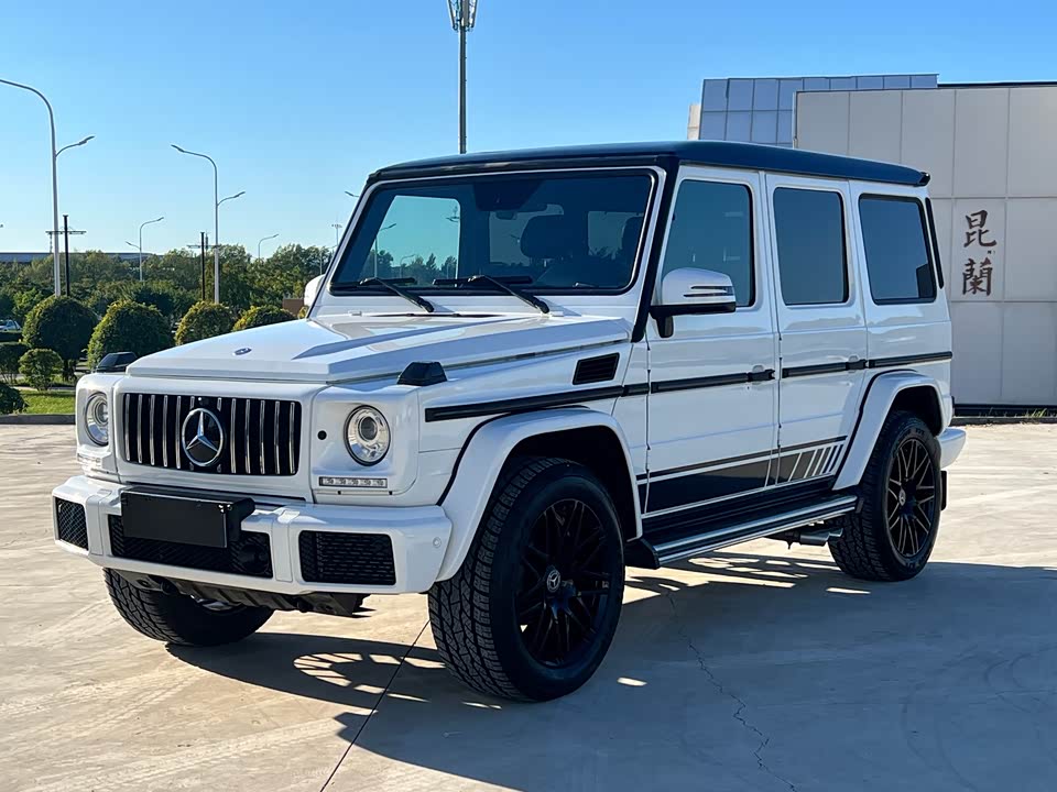 Mercedes-Benz G-class