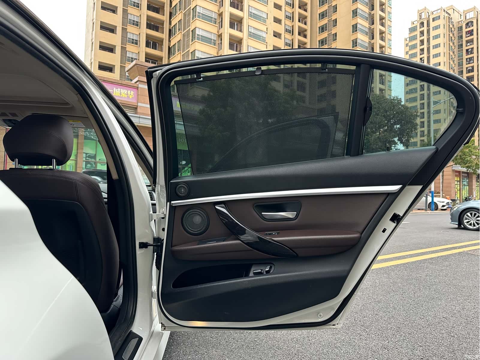 BMW 3 Series, 2018 10