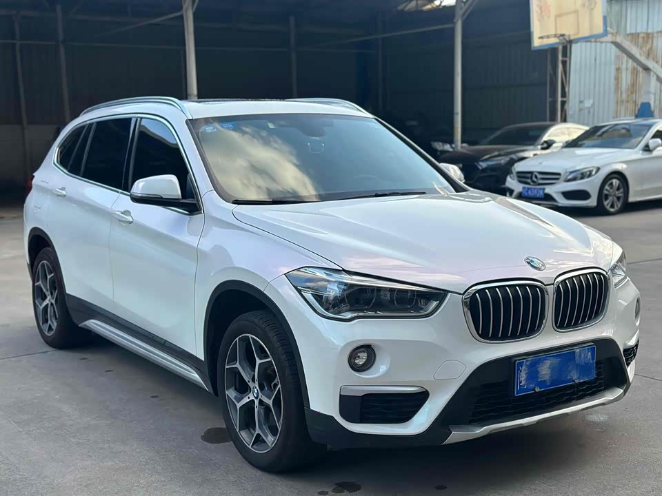 BMW X1