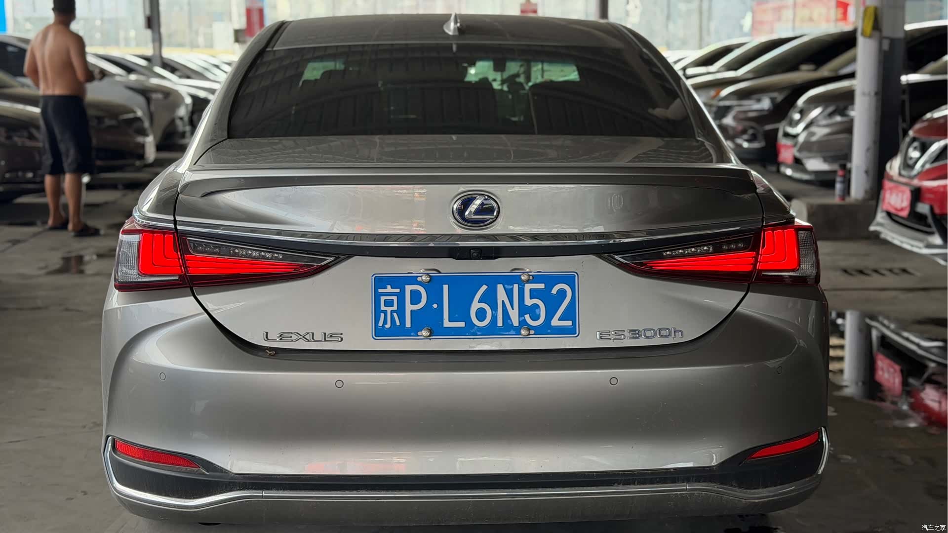 Lexus ES, 2020 12