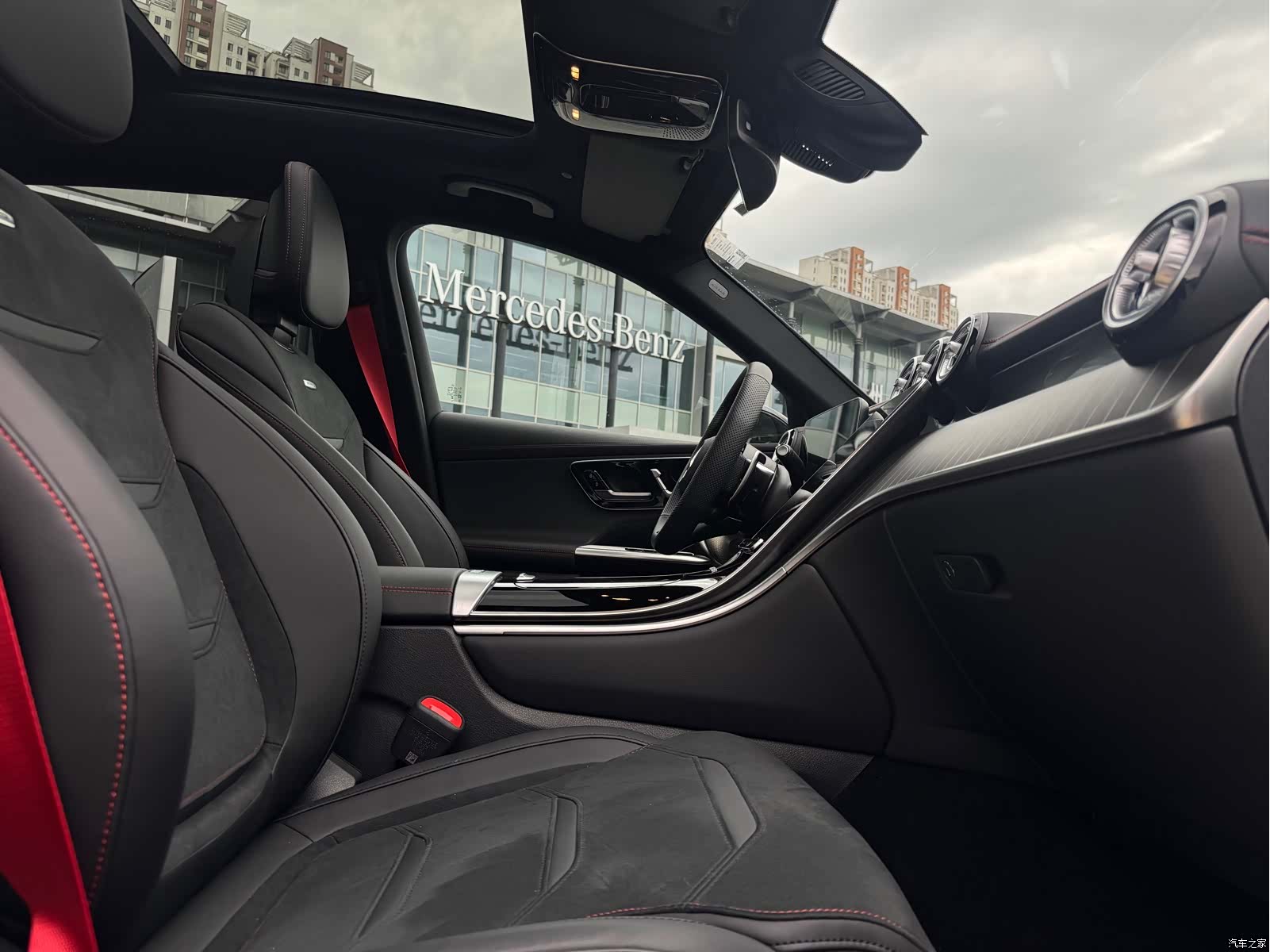 Mercedes-Benz GLC, 2026 16