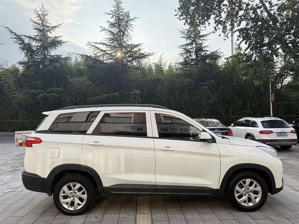 Wuling Wuling Hongguang S3