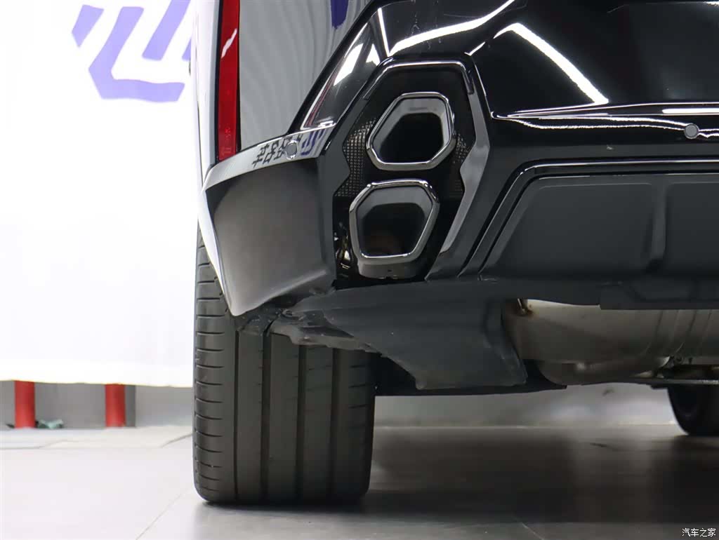 BMW XM, 2024 34