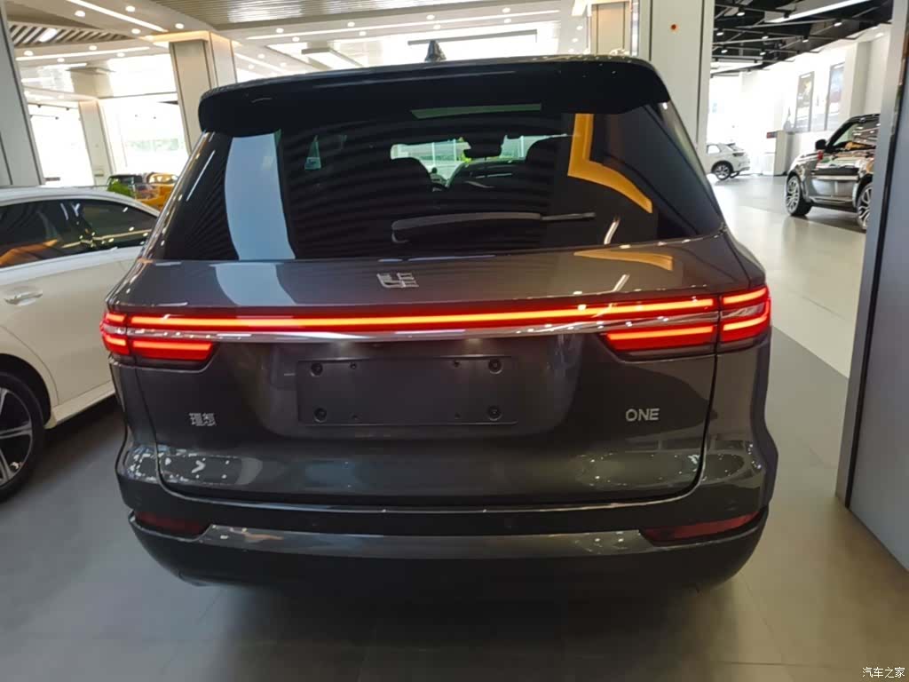 Li Auto ONE, 2022 6