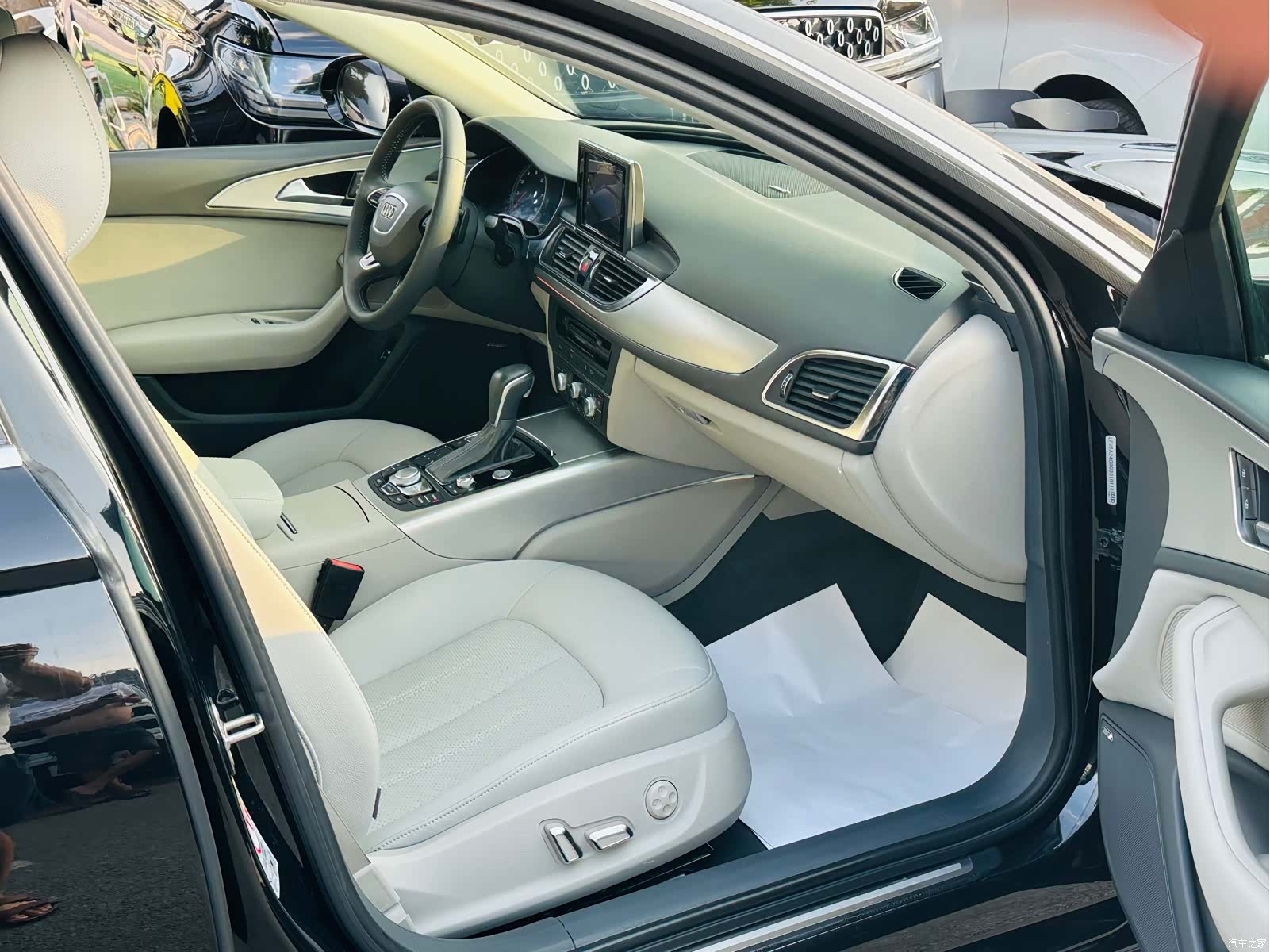 Audi A6L, 2016 22
