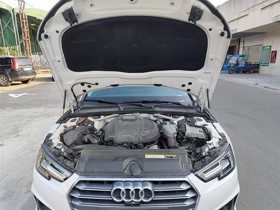 Audi A4L